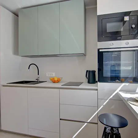 Delux Angie With Free Parking Apartamento *