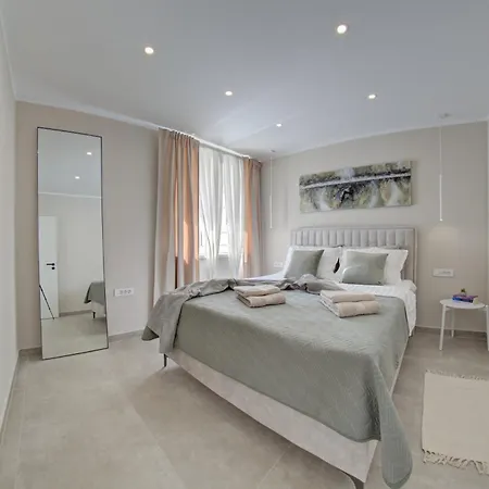 Delux Angie With Free Parking *