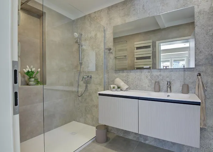 Delux Angie With Free Parking * Пула