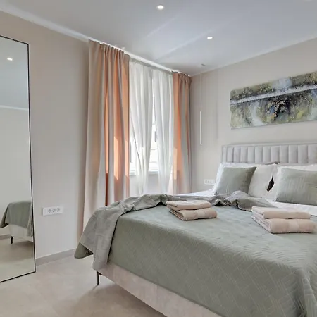 Delux Angie With Free Parking Apartmán Pula