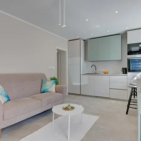 Delux Angie With Free Parking Apartmán *